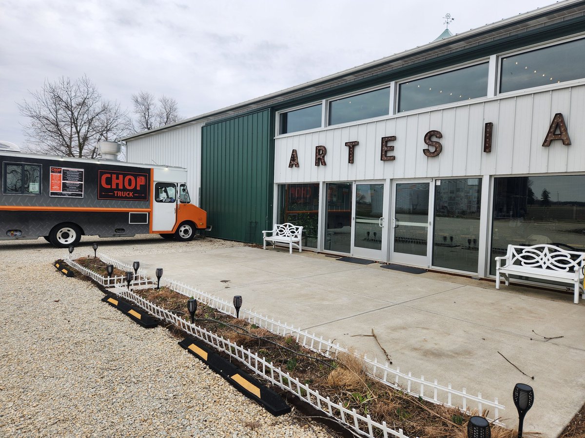 jtorange's tweet photo. Working the CHOP truck today at Artesia Brewery. Hoping the St Paddy's Day crowd starts coming out soon to get this party started. https://t.co/ag0IdlEzS3