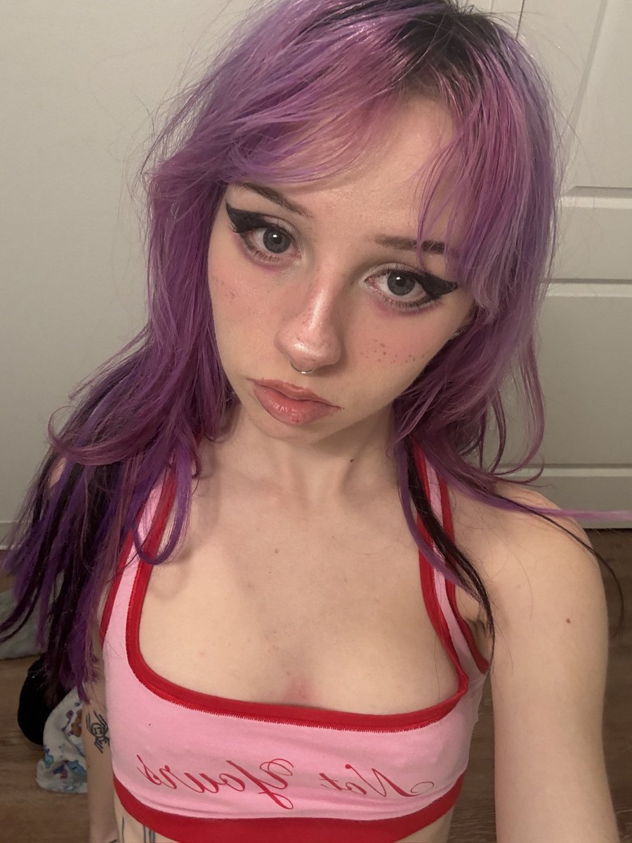 Skye binxy tweet media