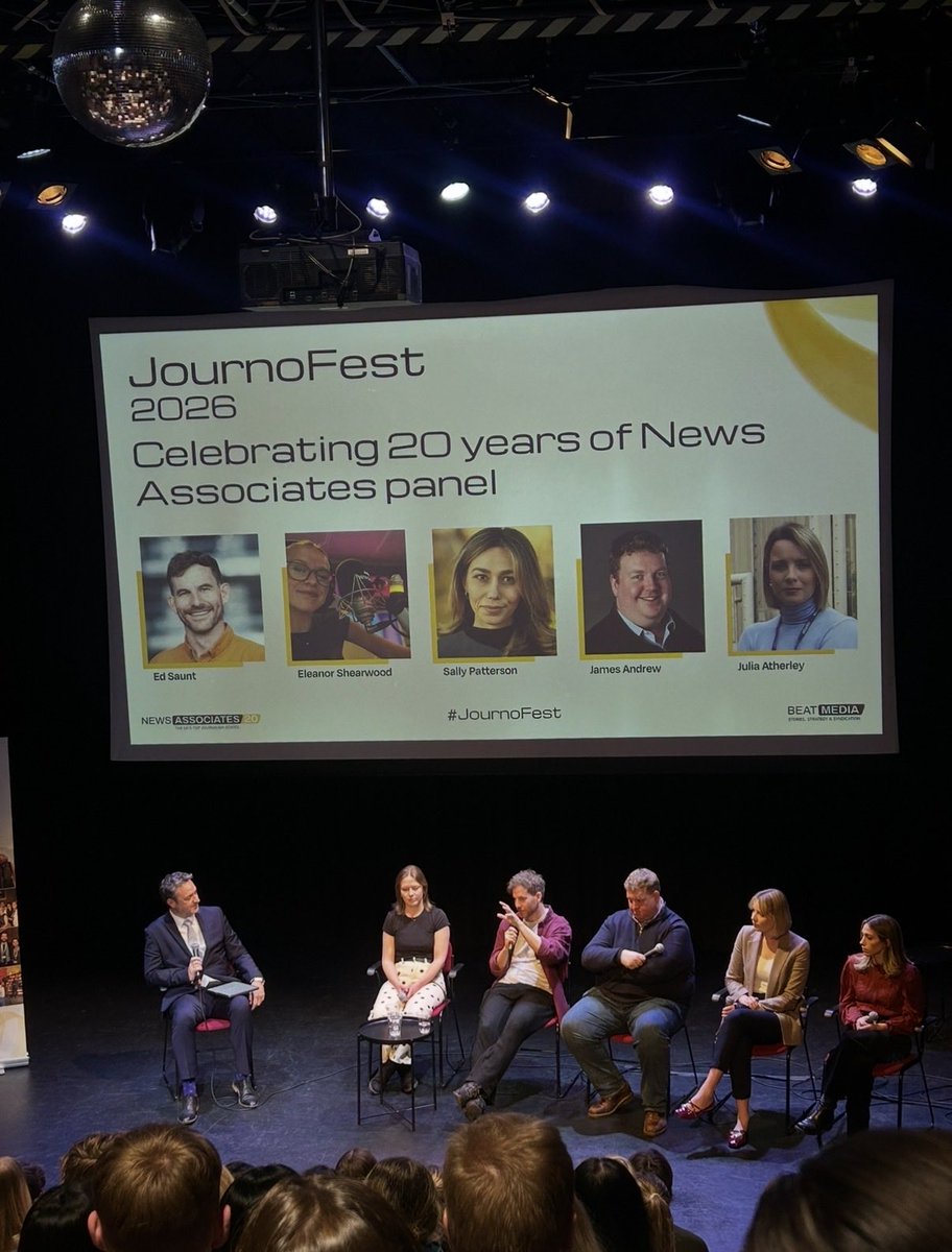 jtoneysbeat's tweet photo. Every year the brilliant team @NewsAssociates set a higher and higher standard with their #JournoFest event. 

Superb keynotes from Matt Chorley and ex NA-er Jeanette Kwakye, they even let me chair a panel. 

#StartedHere https://t.co/LtC6wBlv5x