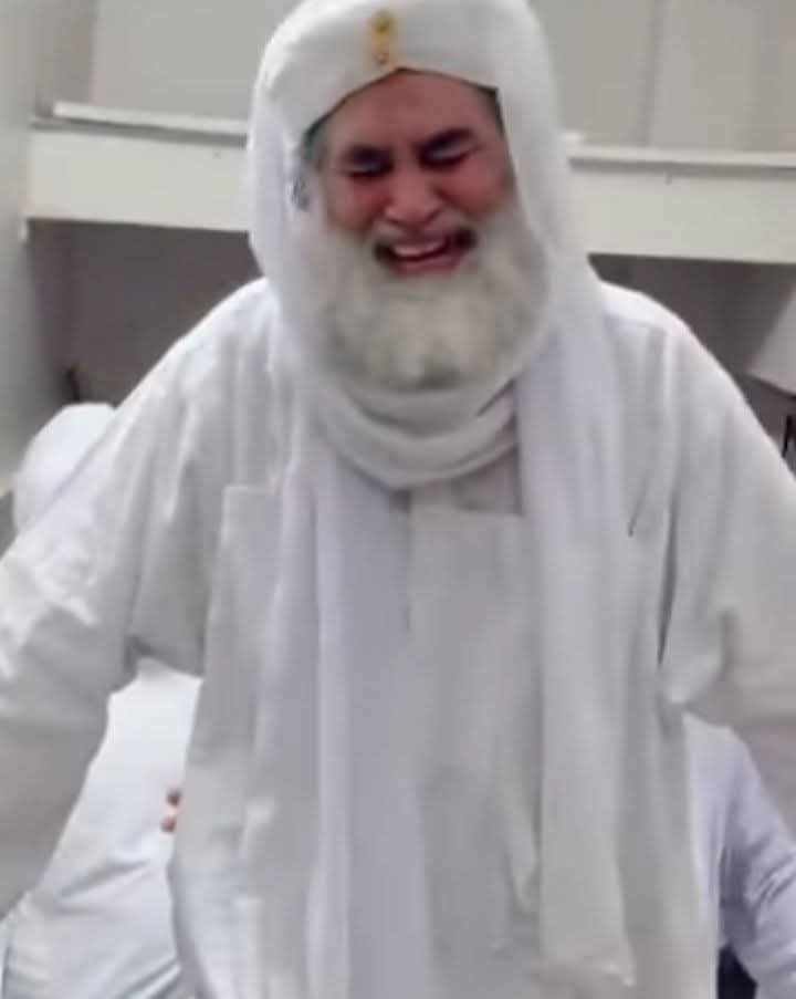 ⷶMαι∂αн Mυнαммα∂ tweet media