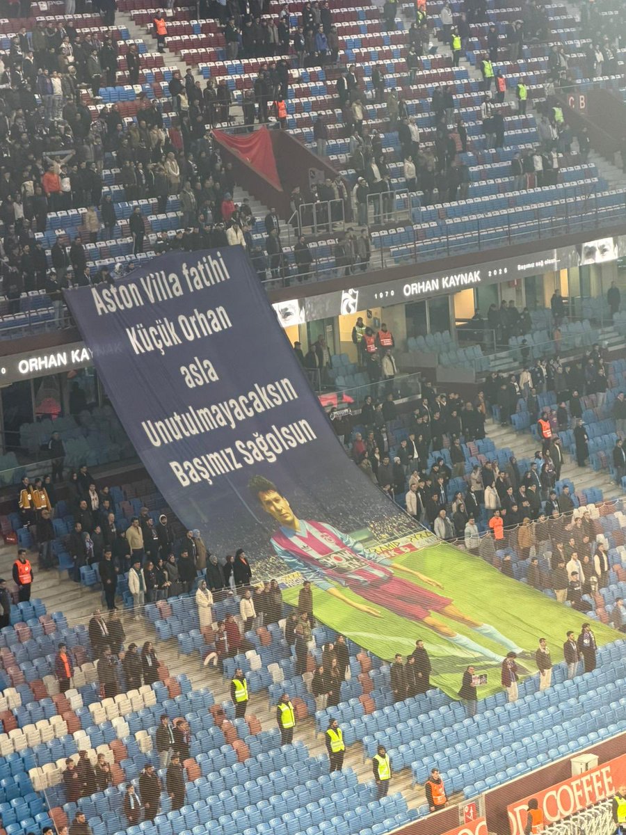 ASTON VİLLA FATİHİ KÜÇÜK ORHAN;

ASLA UNUTULMAYACAKSIN, KAVGAMIZDA, MÜCADELEMİZDE YANIMIZDA OLACAKSIN. BAŞIMIZ SAĞ OLSUN…