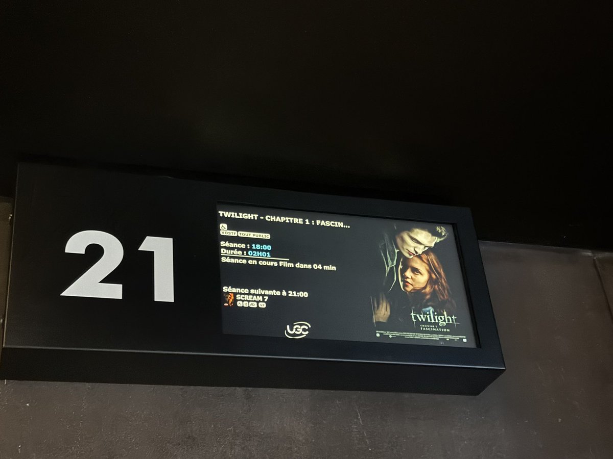 In-somnia ⚡️ tweet media