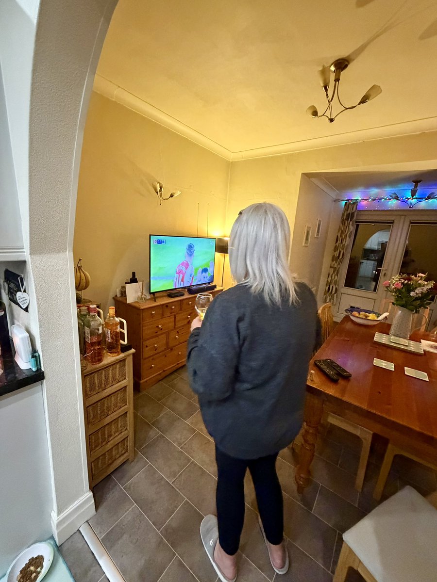 Rob Debenham tweet media