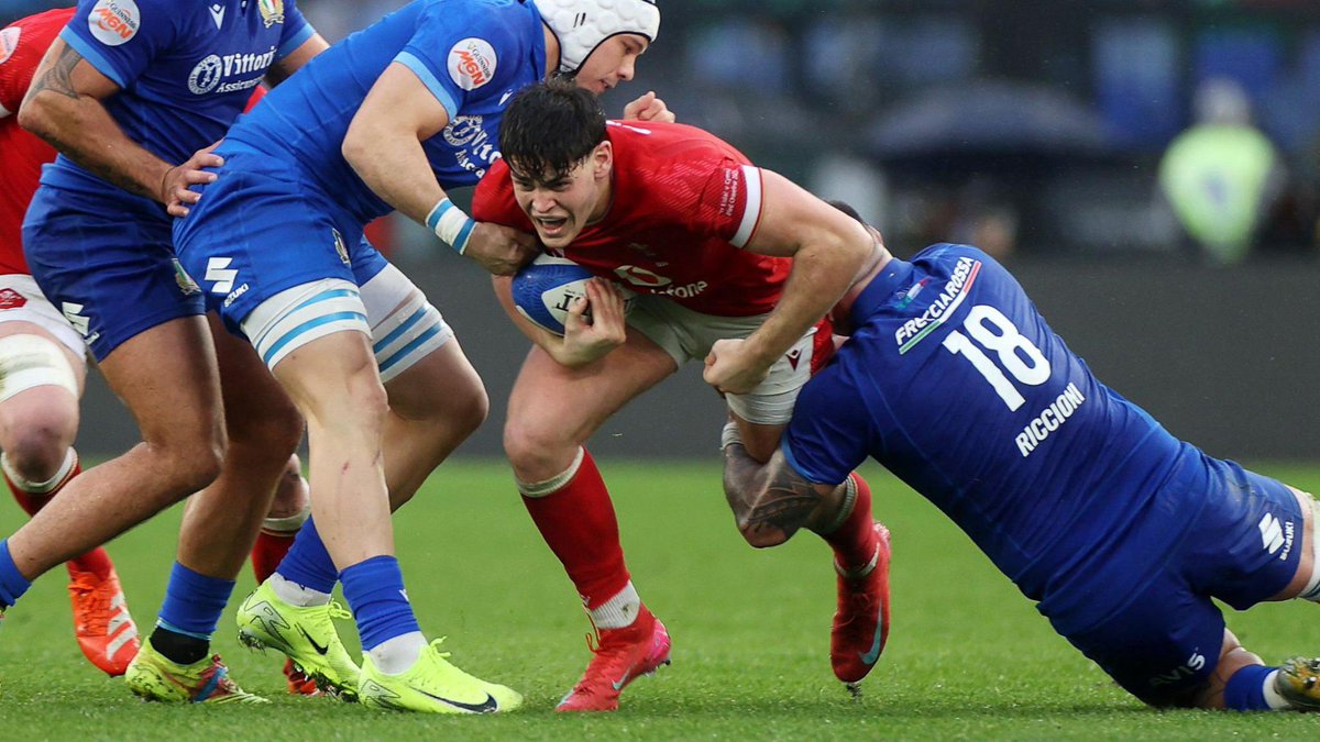 Noel Mooney tweet media