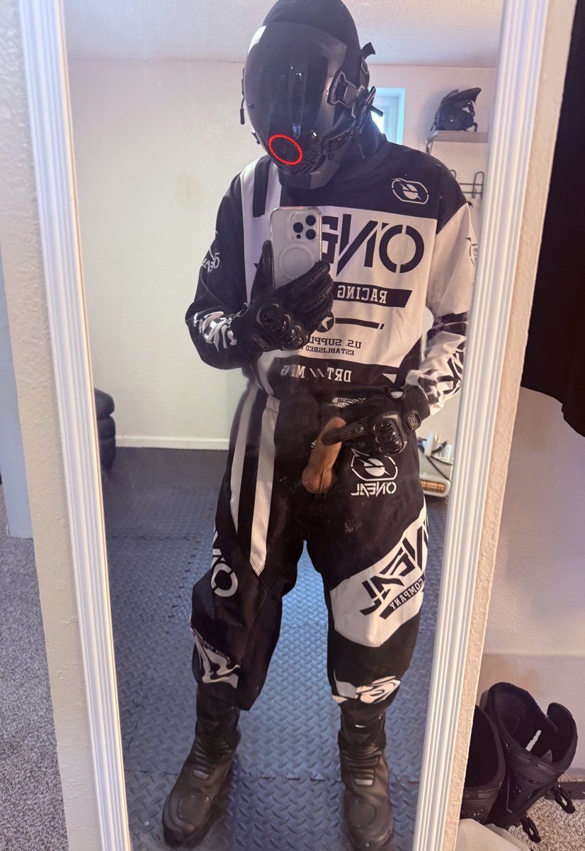 ENGEAR ☠️🔞 tweet media