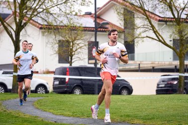 DNRunning tweet media