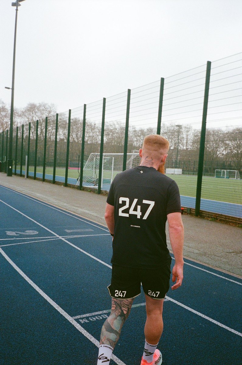 247 Represent tweet media