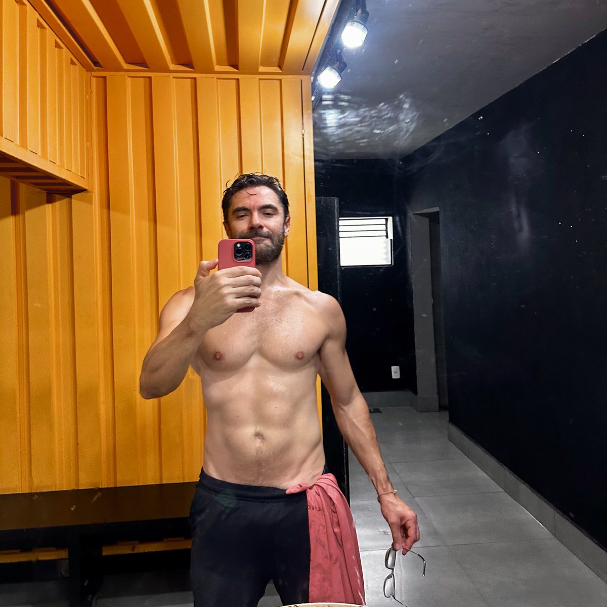 a little milk 💦 tweet media