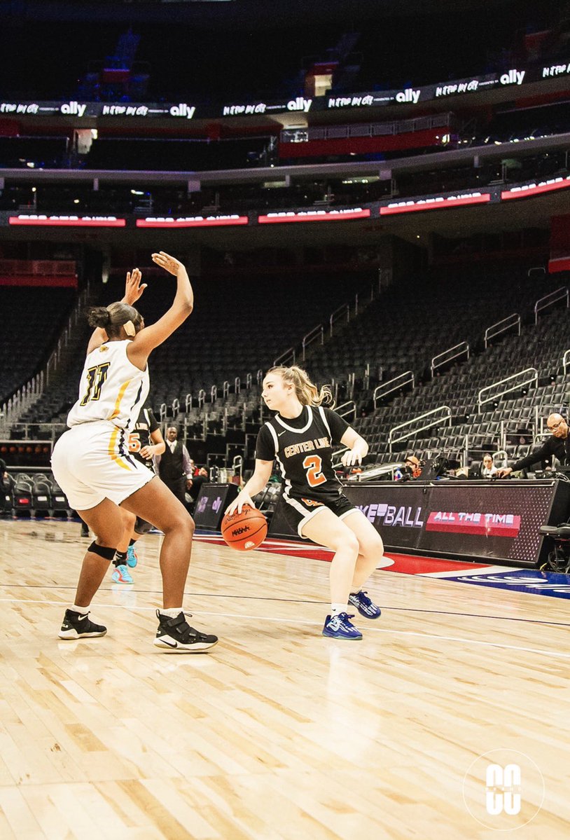 Center Line Girls Basketball tweet media