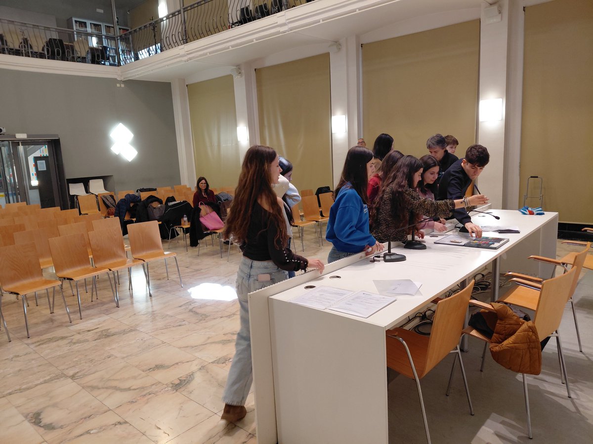 Drets Civils Lleida tweet media