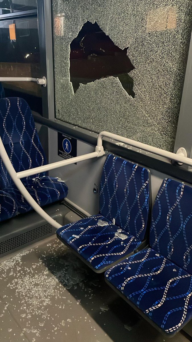 Vision Bus tweet media