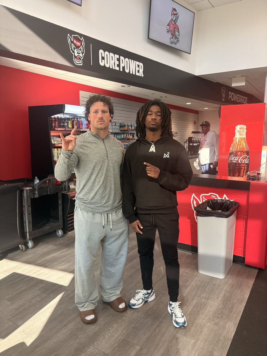 williams2_ma's tweet photo. Had a great time @PackFootball spring practice yesterday. Thanks @BMitchellNCS  and @LaFayetteStewa3 for the invite and tour!!
#1Pack1Goal https://t.co/6ku9O9BVDs