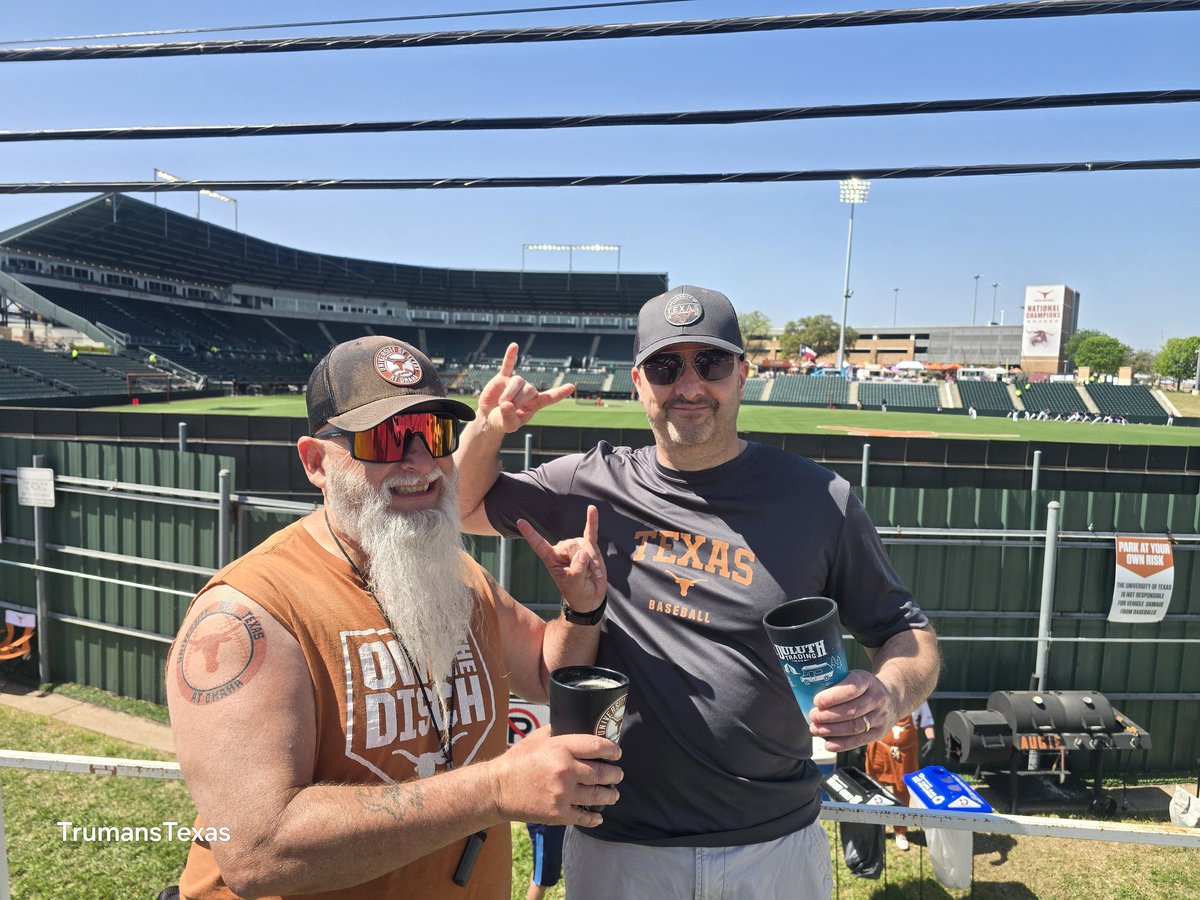 TrumansTexas's tweet photo. Time to get this party started with Alex Walker! https://t.co/GGVudC86VR