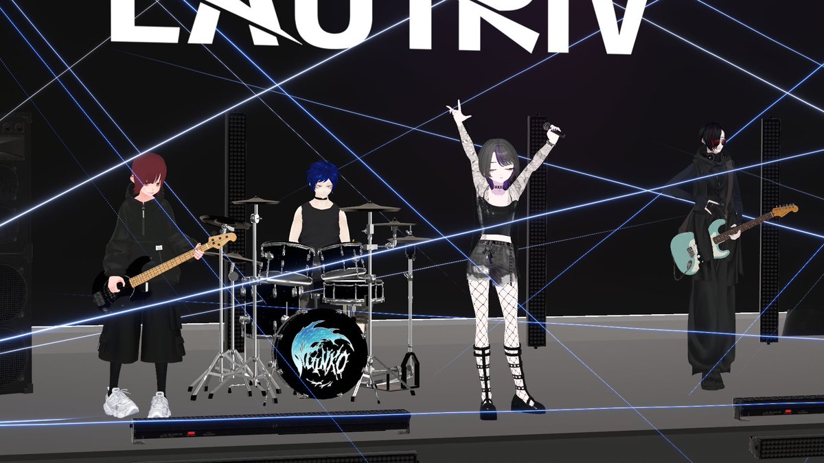 SlyFirefly tweet media