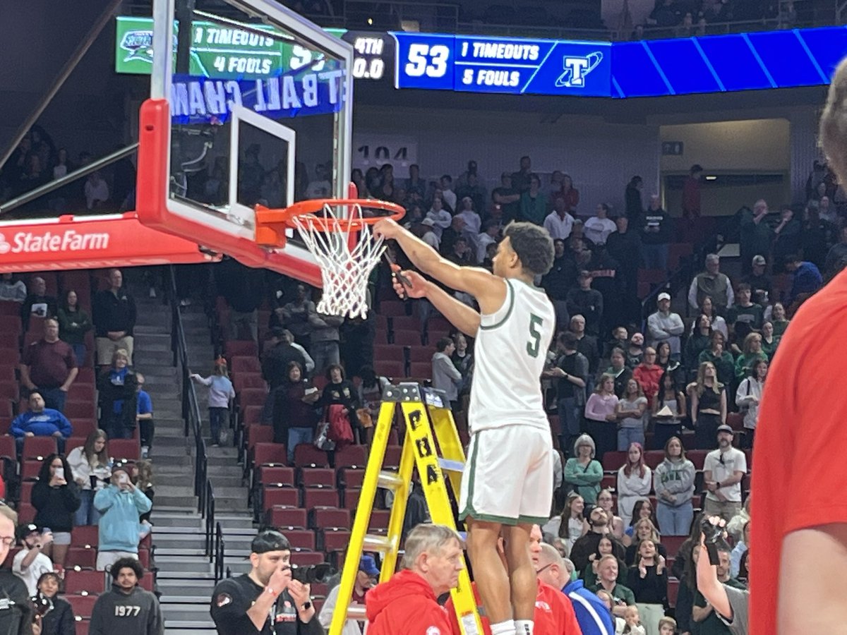 Chris Schmidt tweet media