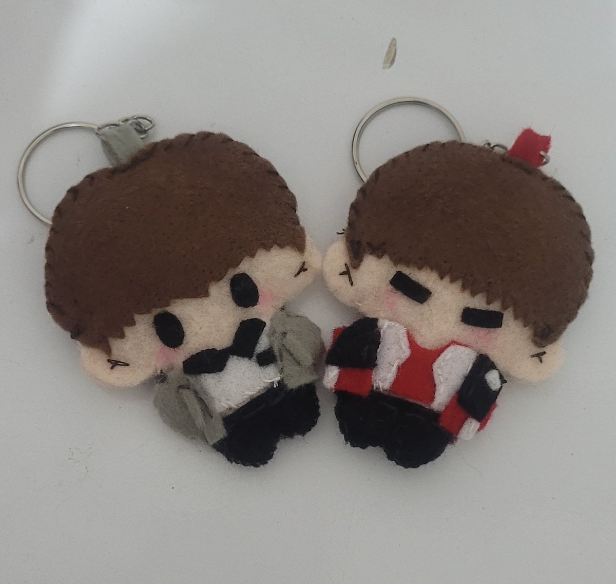 falling4sh's tweet photo. i js handmade these for @bisexwookie bday yall give her hbd https://t.co/4cHRVznP8Q