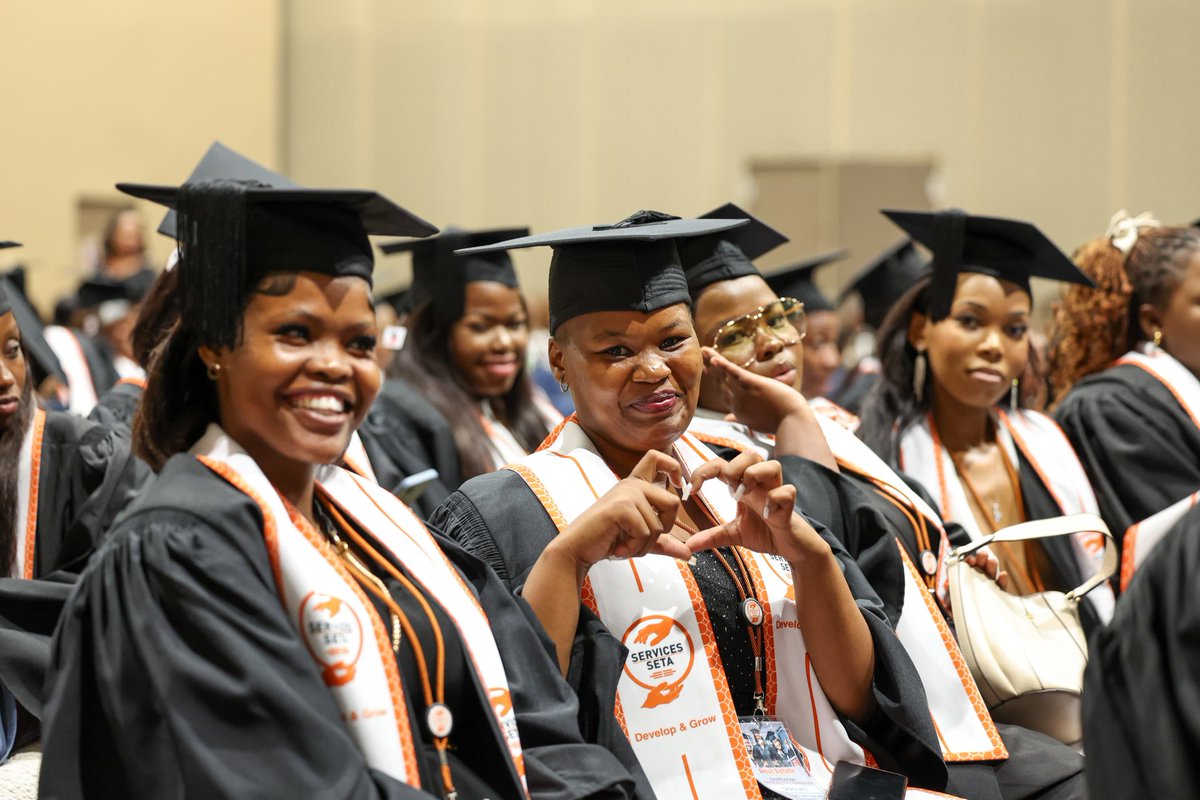 Department of Human Settlements tweet media