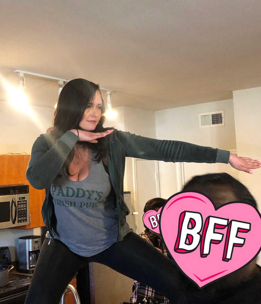 michelleyroo2's tweet image. this made me reminisce on my old st paddy parade days😭 y’all know i grew up in the dirty D and the parade every year is insane. i would always make a cooler full of jell-o shots, rummy bears, and sammiches for friends. 1st pic, it’s like before noon LOL, 2nd&amp;amp;3rd i am also