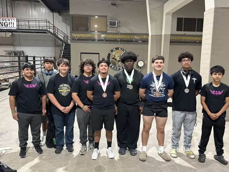 BISD__Athletics's tweet photo. Results from the Boys Regional Powerlifting Meet

Savier Milian- 3rd place medalist 
Blizao De La Rosa- 2nd place medalist state qualifier 
Jordan Longoria- 4th place medalist 
Michael Sample- 2nd place medalist state qualifier https://t.co/P0cYCECHWX