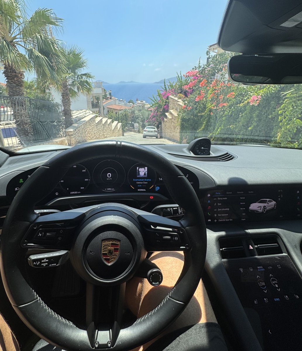 SKYLINE🥷 tweet media