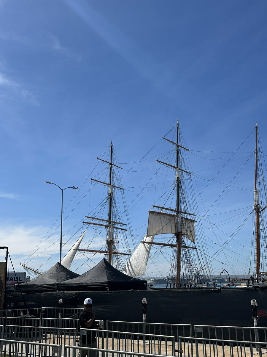 me_aftr3dysofarcgoingbackfor4 tweet media