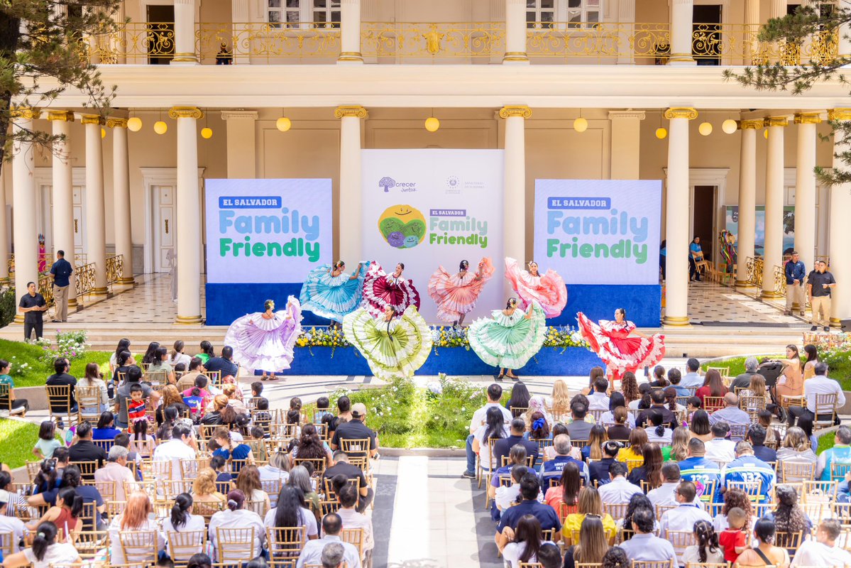 Casa Presidencial 🇸🇻 tweet media