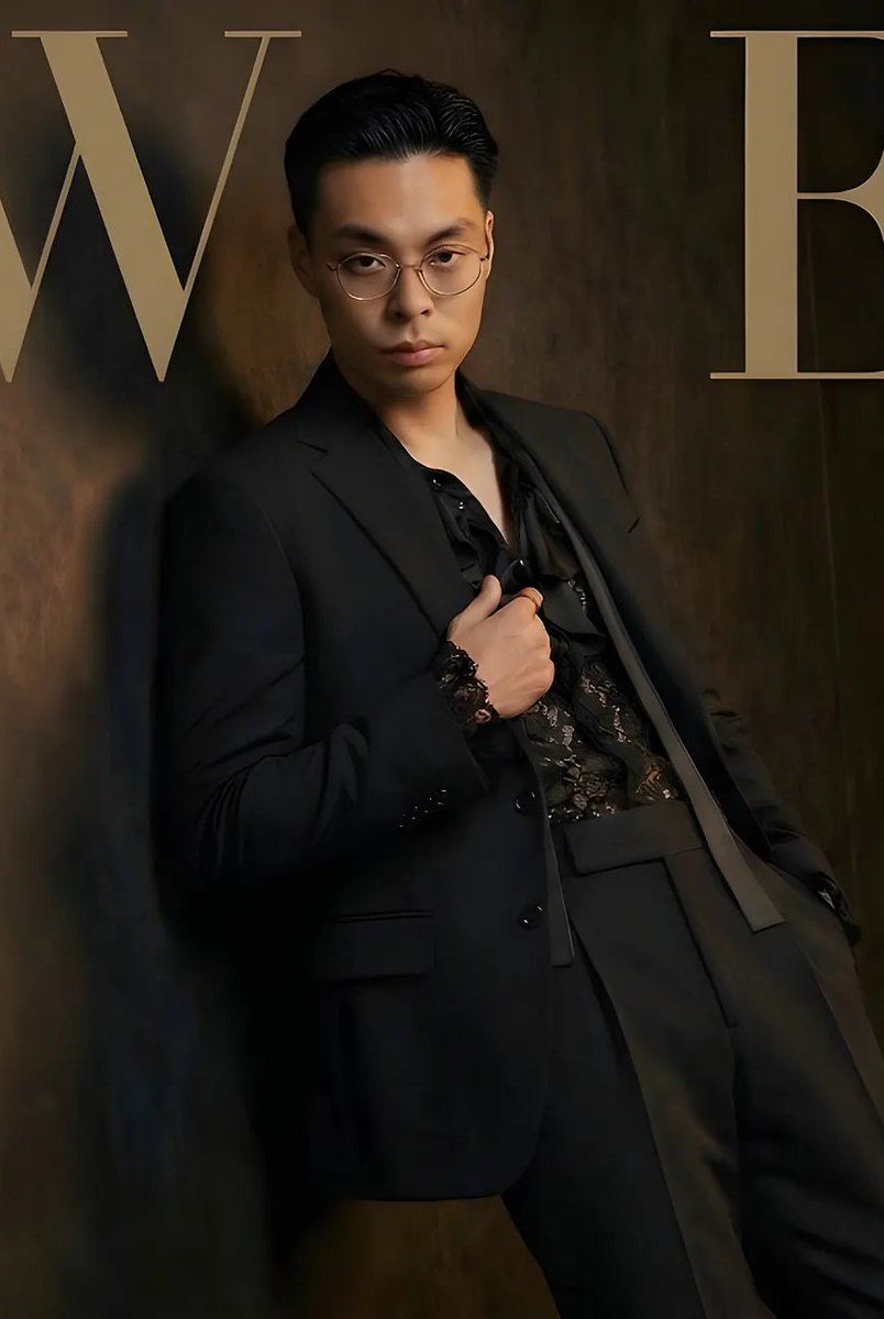 calvinwei88's tweet photo. Honored to be featured in this deep dive by Godwin Lang'at discussing my work at the intersection of AI drug discovery, global health, and high-end menswear. Read the full profile here:

https://t.co/wJ5kmyfP7v

#PrecisionMedicine #DarkAcademia #HealthTech #DrugDiscovery https://t.co/HipucQ1wpC