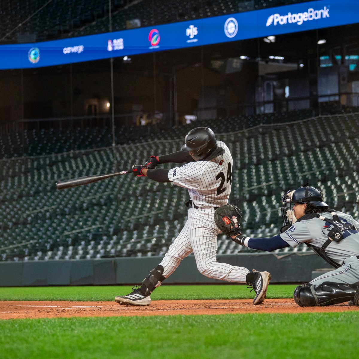 Mariners SEA Change tweet media