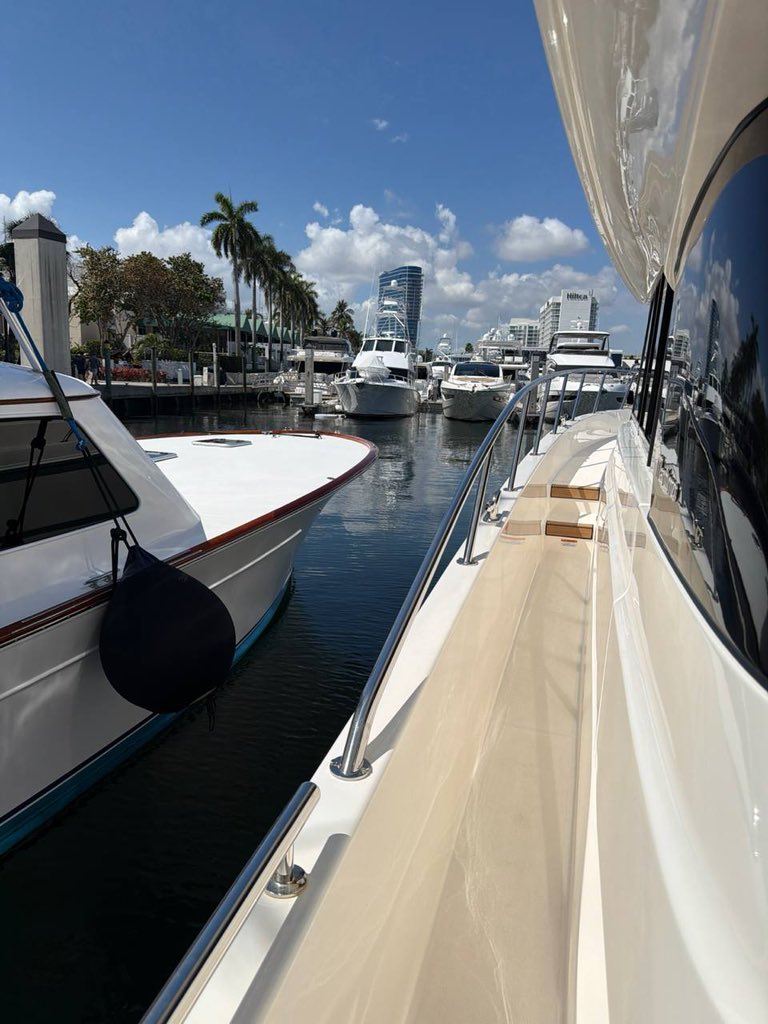 chris voss tweet media