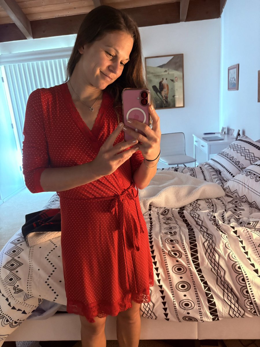 Krista Doebel-Hickok tweet media