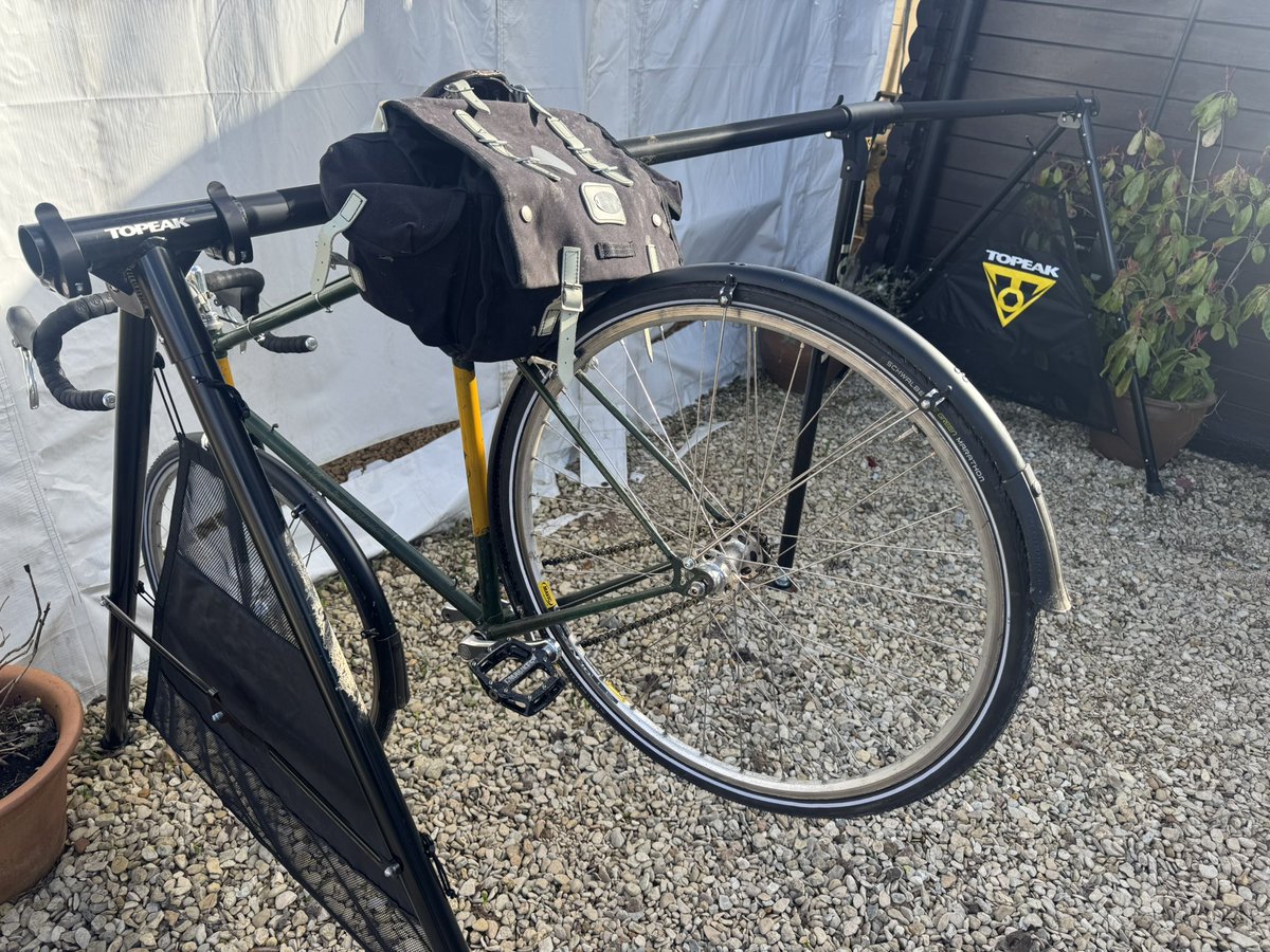 Ben Lisle tweet media