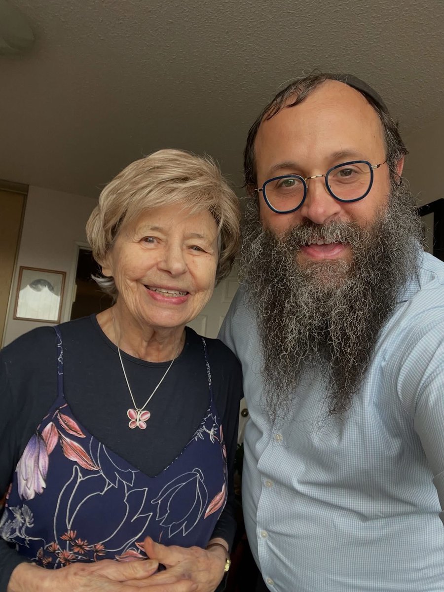 Chaim Danzinger | Rostov Rabbi tweet media