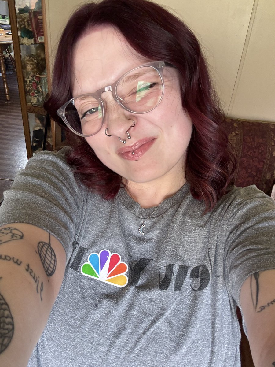 meagan tweet media