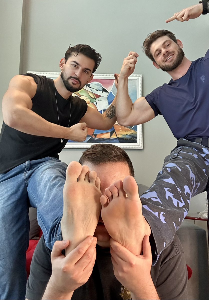 Pé de Jogador - Findom tweet media