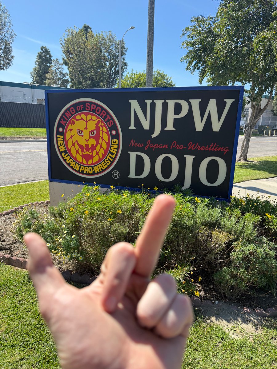 DROPPED IN TO BUSS A SHIT IN THE RING 😭😭😭😭😭😭😭😭😭