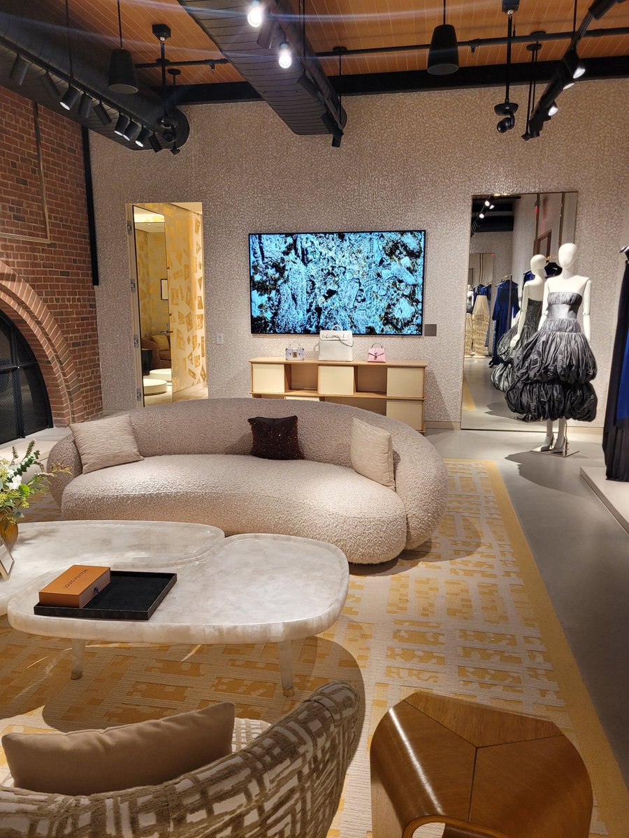 MsSonicFlare:: Ivo Lukas tweet media