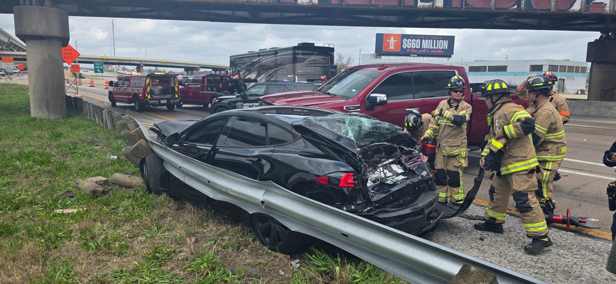 jphilpjr's tweet photo. @elonmusk @Tesla @SpaceX 
First and foremost, I want to thank Tesla for protecting my family in the recent car accident I had. My Model S Plaid held up extremely well considering the severity of the accident.
I was rear-ended then t-boned by a large truck going about 50mph faster than I was.
We all walked away, obviously not unphased, but much better than it could have been.
My request, I purchased FSD the final day it was available, less than a month ago. I want to purchase another used Model S Plaid and have my lifetime FSD purchase moved to the new one. I was told no by the dealer, but I cannot get over spending $8k on software to use it for less than a month.
Please help me.