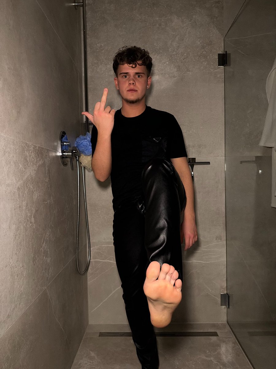 Alpha Lawrence tweet media