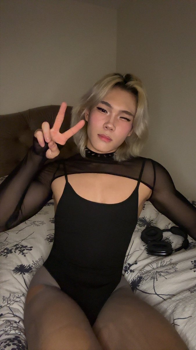 •LPG• tweet media