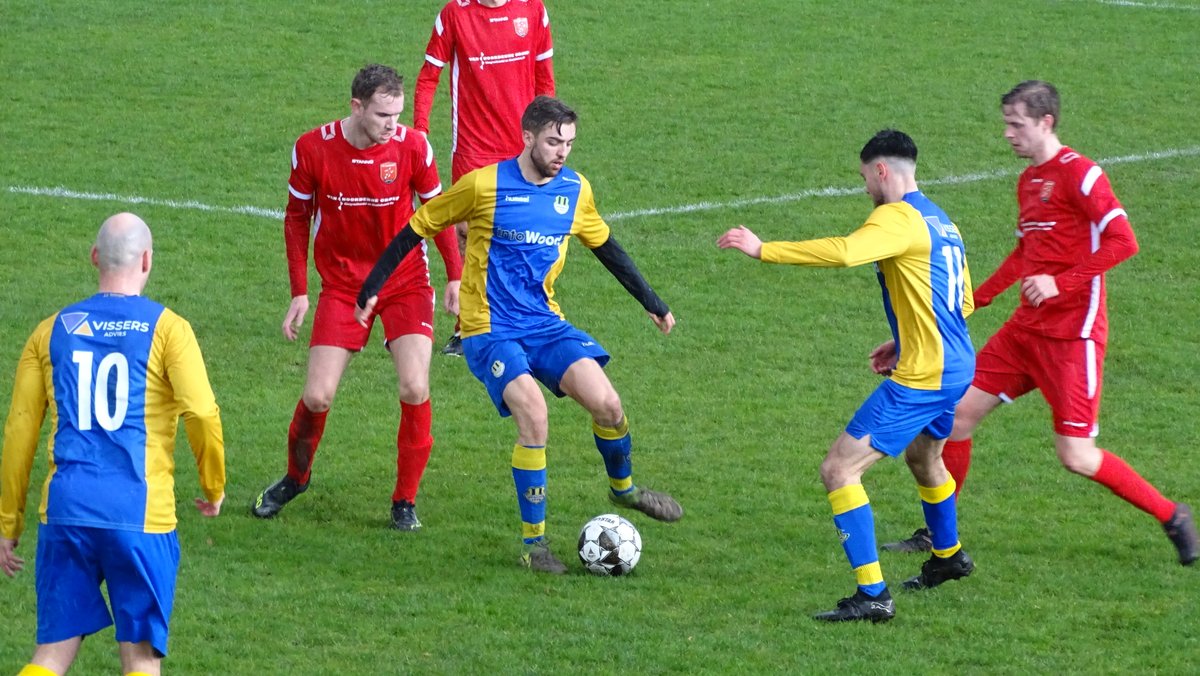 v.v. Internos tweet media