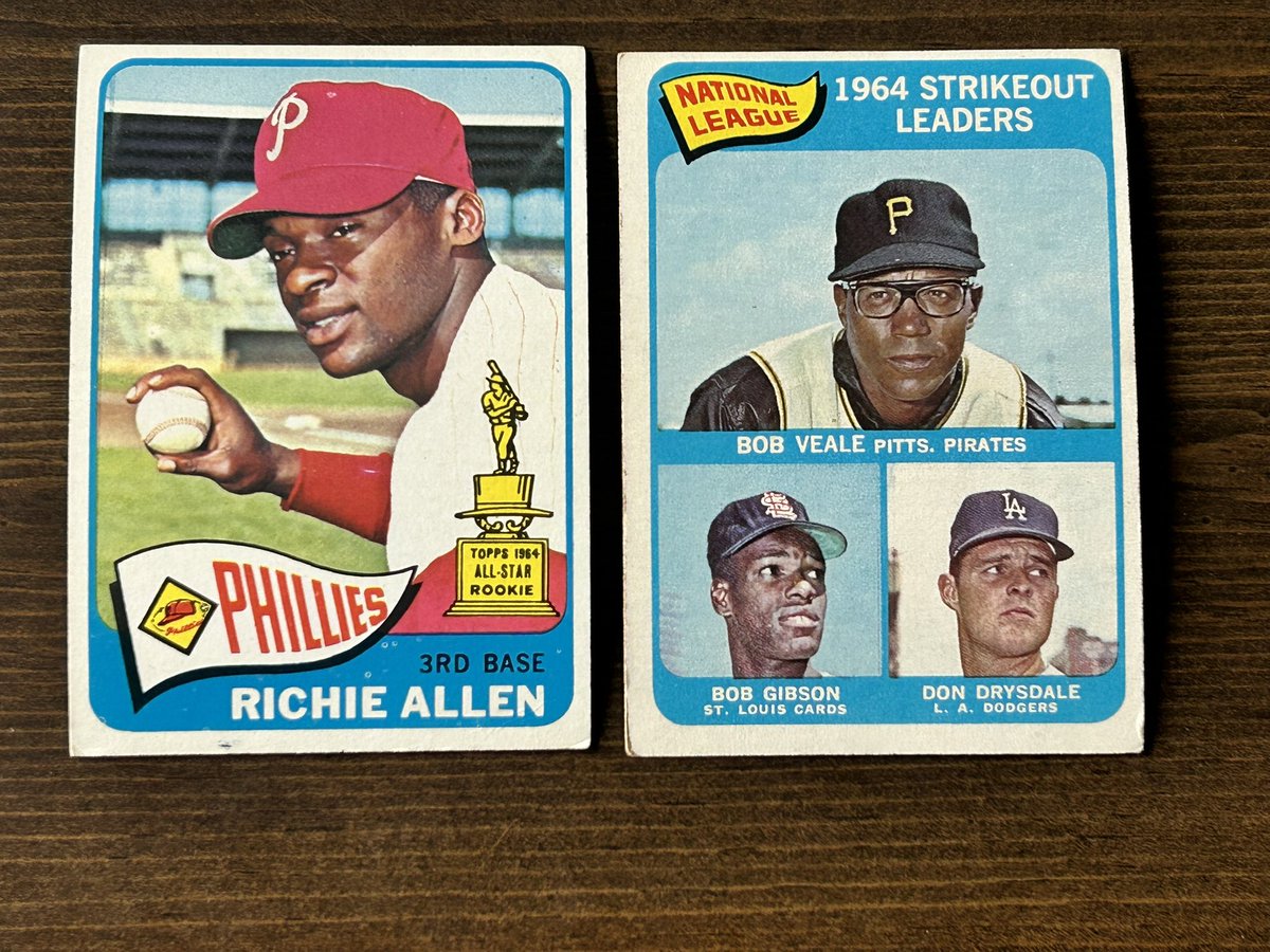 WaxPack916's tweet image. Spent some time at my LCS this morning and worked on my 1965 Topps. These put me at 90% of the set completed.  #SetBuild.