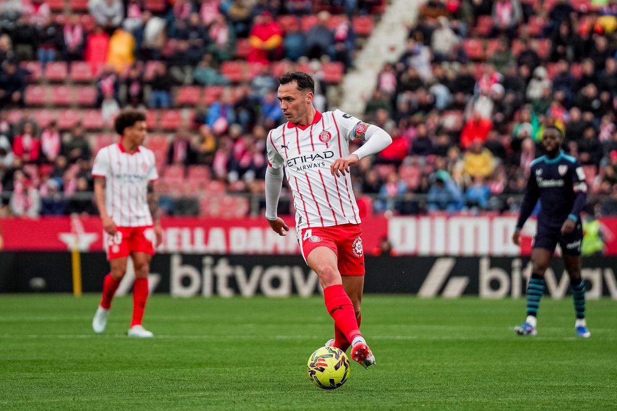 arnaueti_4's tweet photo. Victòria i porteria a zero, tarda perfecte a casa amb vosaltres, afició! 🫶🏻🙌🏻 L’equip es mereixia aquest premi. A per més, @GironaFC! 🫡🚀 

#GironaFC https://t.co/qYZeuHD7RJ