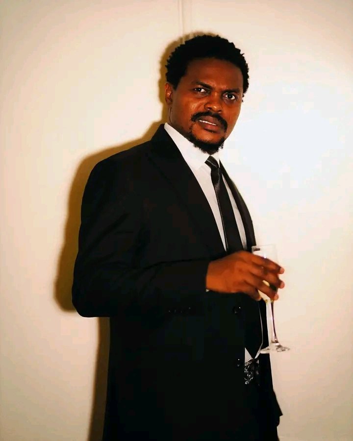 munadeyaga's tweet photo. I love you very much sir and I pray for more abundance of God's blessings and grace upon your life.  I tap from your grace and I will never fall as you didn't fall. Happy birthday @realbitcoinlord.From MUNACHIMSO EMMANUEL MBACHU (favorite fan &amp; up coming artist in abia state aba https://t.co/MJGftfu5J7