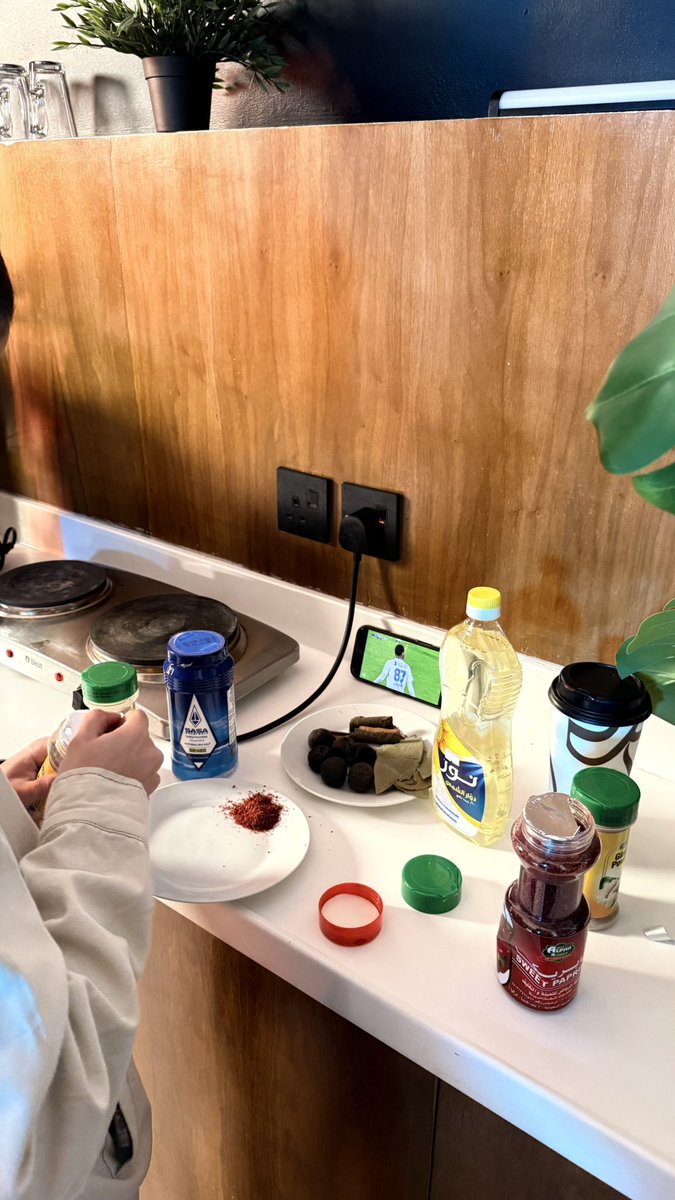 Sol - سول☀️ tweet media