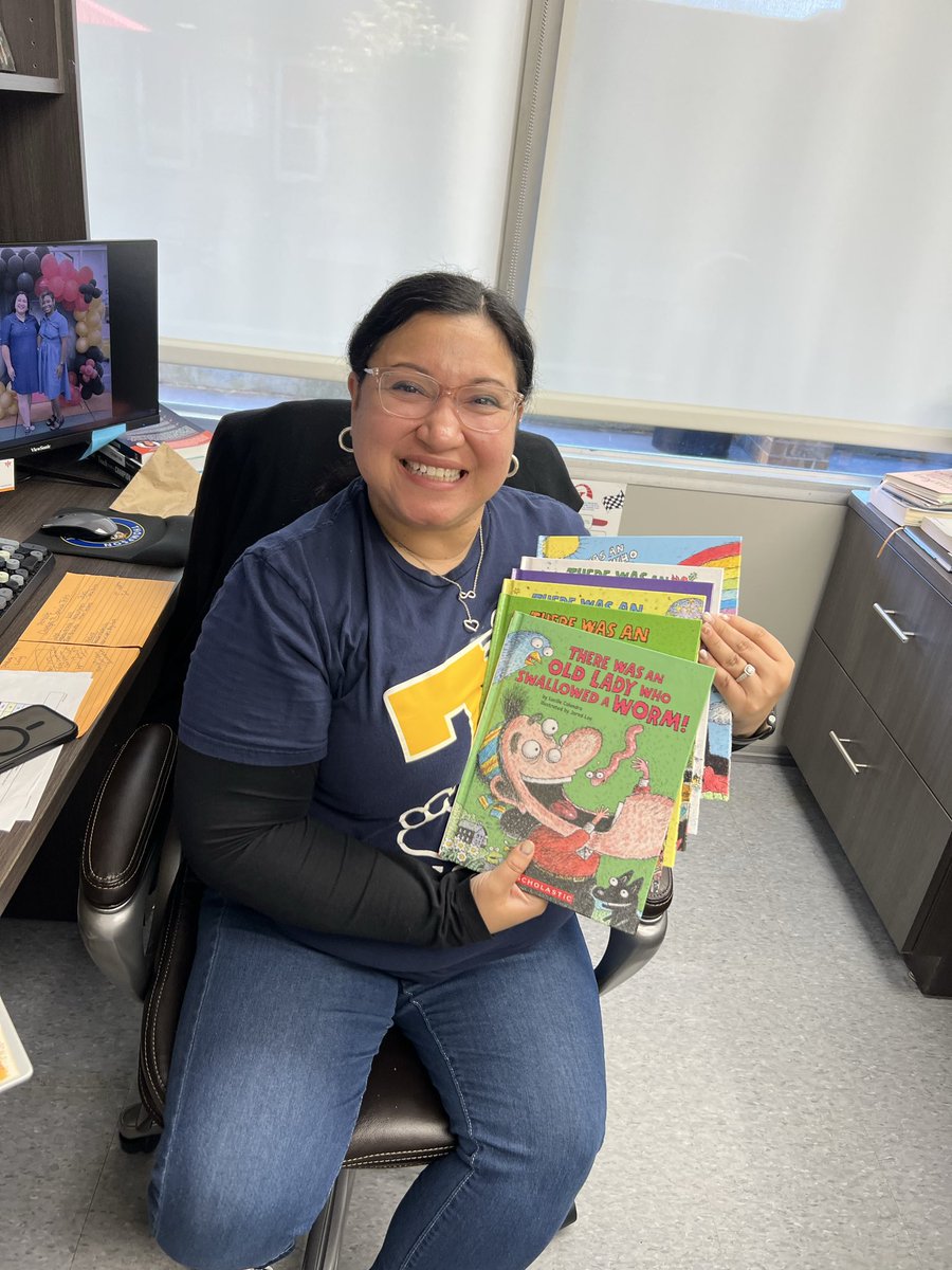 Thompson Elementary LMC tweet media