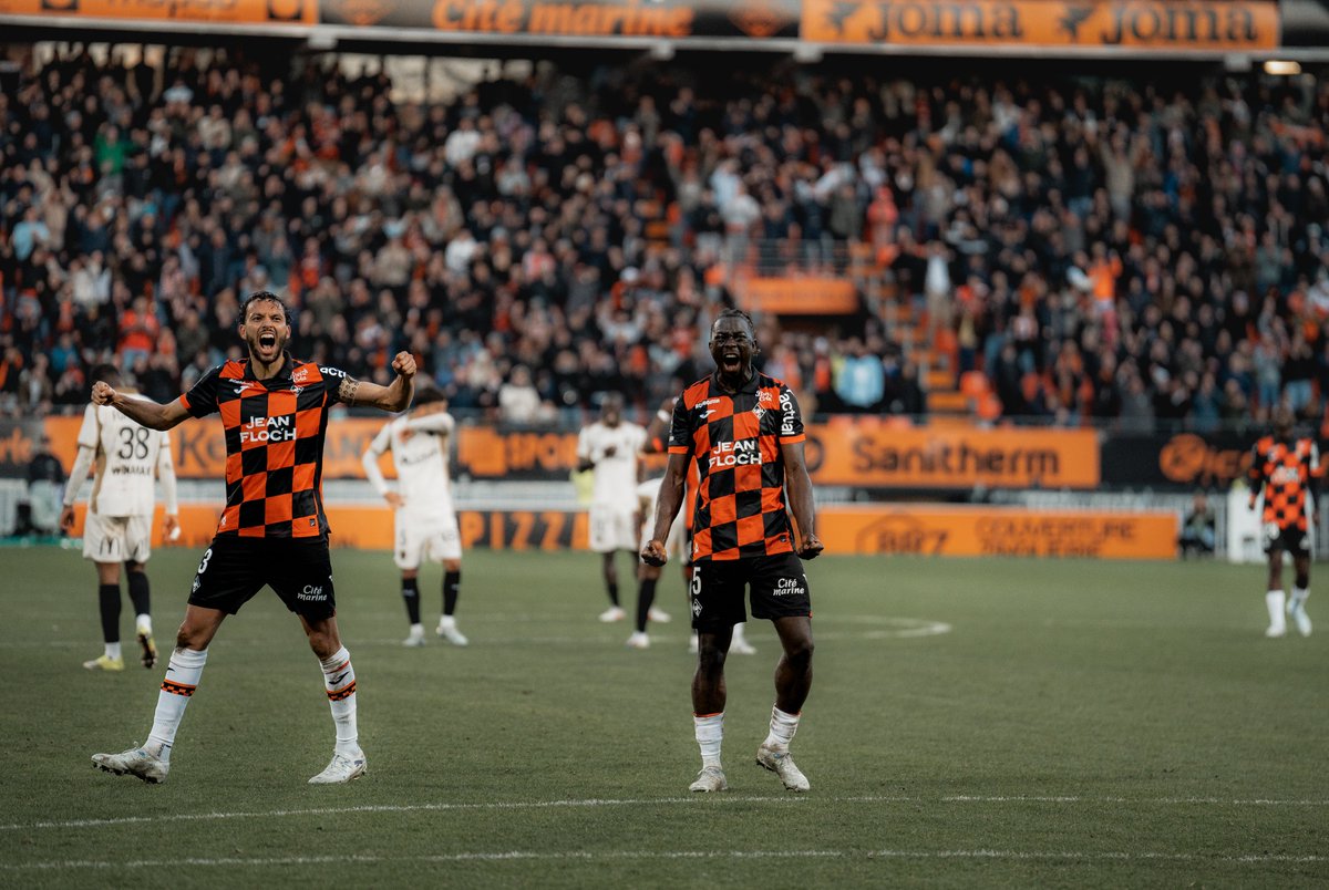 FC LORIENT 🐟 tweet media