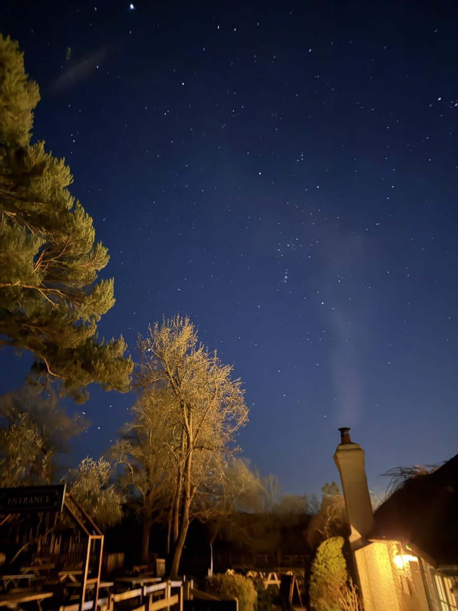 Alastair Hilton tweet media