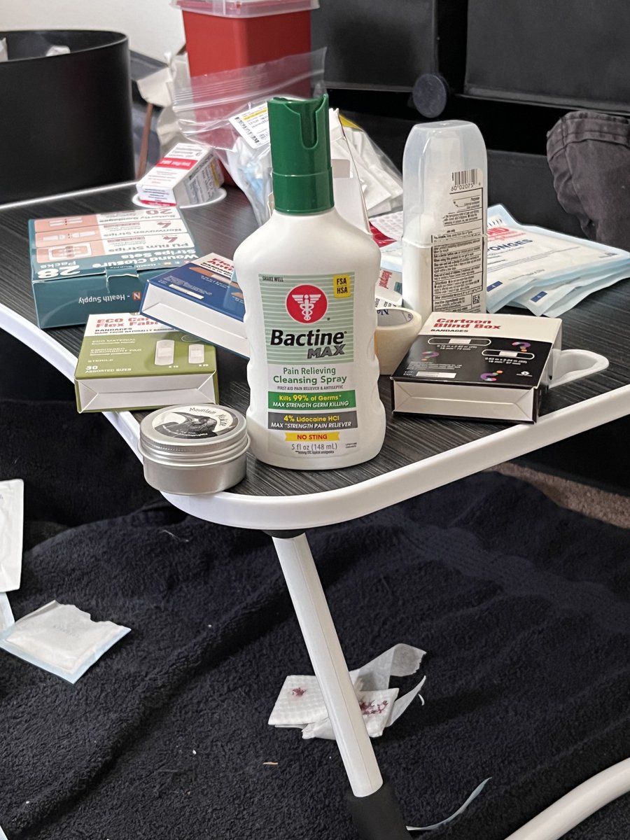 CorvusCorvusCor's tweet photo. separated my medical supplies from the trash pile https://t.co/2frz2ISm06