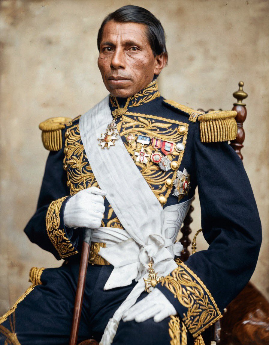 Tlatoani_Cuauhtemoc tweet media