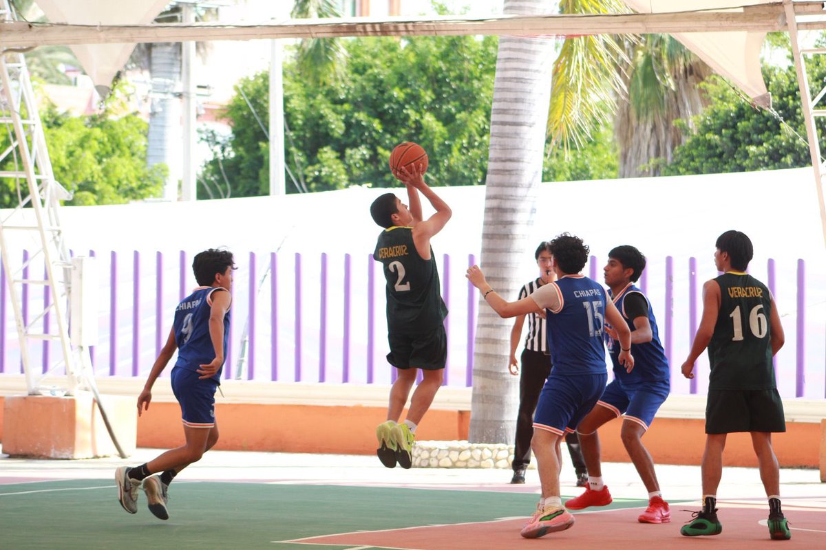 ⛹🏽‍♂️🏀Veracruz se enfrenta a Chiapas, esta tarde en #Básquetbol, juvenil B

#EspartaqueadaDeportiva2026